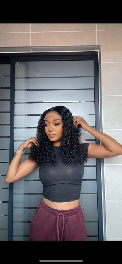 Ready to Go, GLUE-LESS 5x5 Water Curly wig